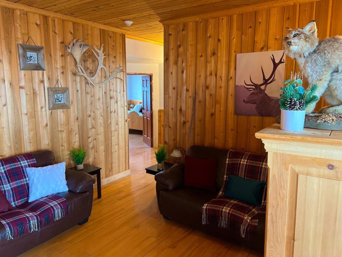 Auberge Au Poste De Traite Sainte-Famille 외부 사진