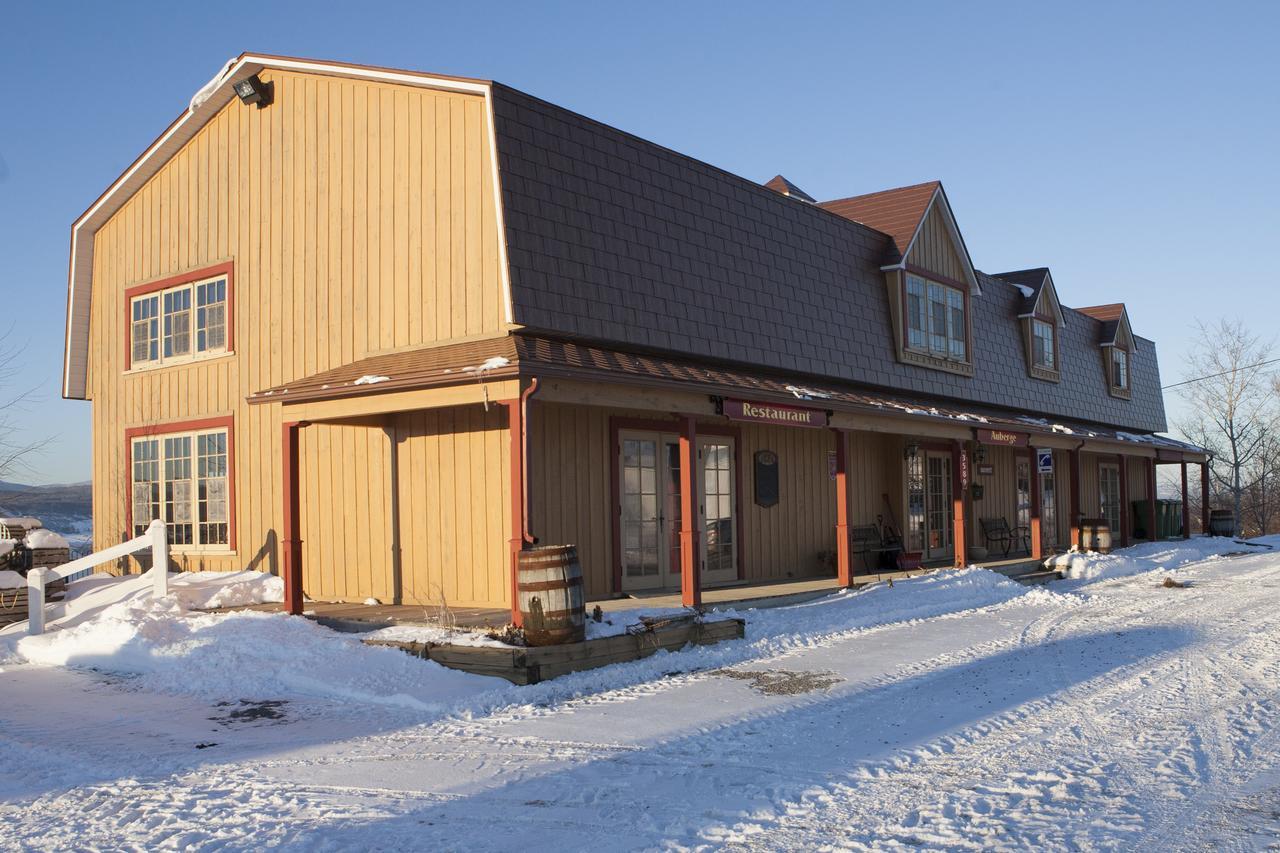 Auberge Au Poste De Traite Sainte-Famille 외부 사진